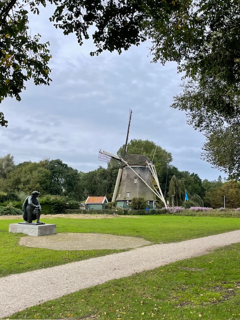 Amsterdam på cykel. Tur 1: mylder og ro, by, flod, polders og kanaler - ca. 22 km