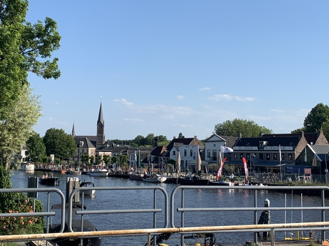 Amsterdam på cykel. Tur 1: mylder og ro, by, flod, polders og kanaler - ca. 22 km