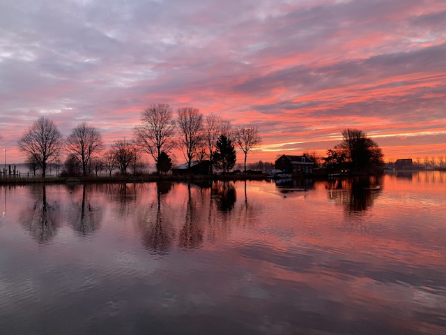 Amsterdam på cykel. Tur 1: mylder og ro, by, flod, polders og kanaler - ca. 22 km