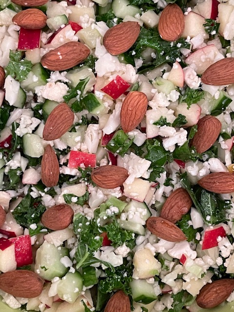 Blom-og grønkålssalat