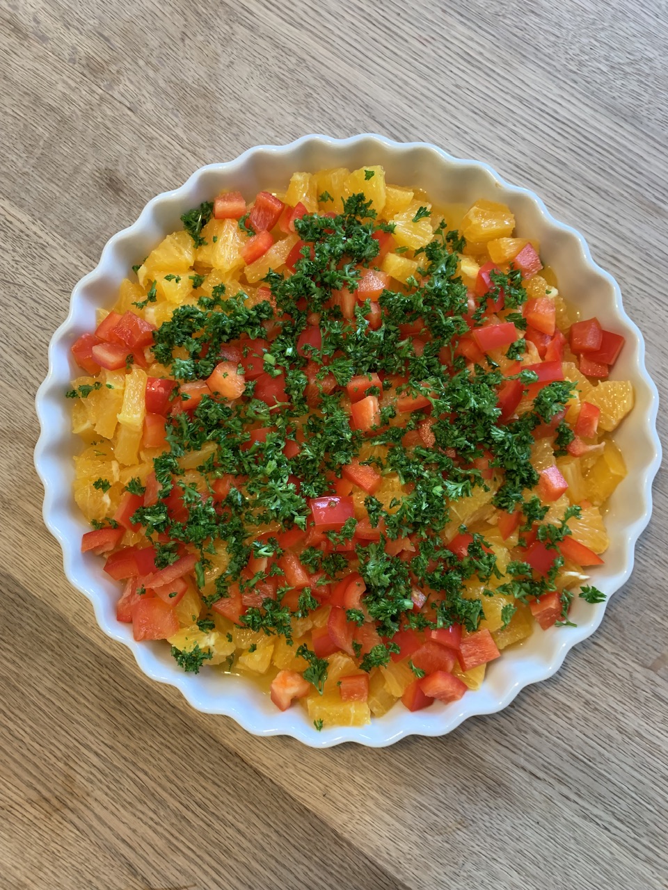 Appelsinsalat med Rød peber