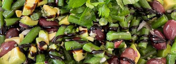 Bønnesalat med avokado
